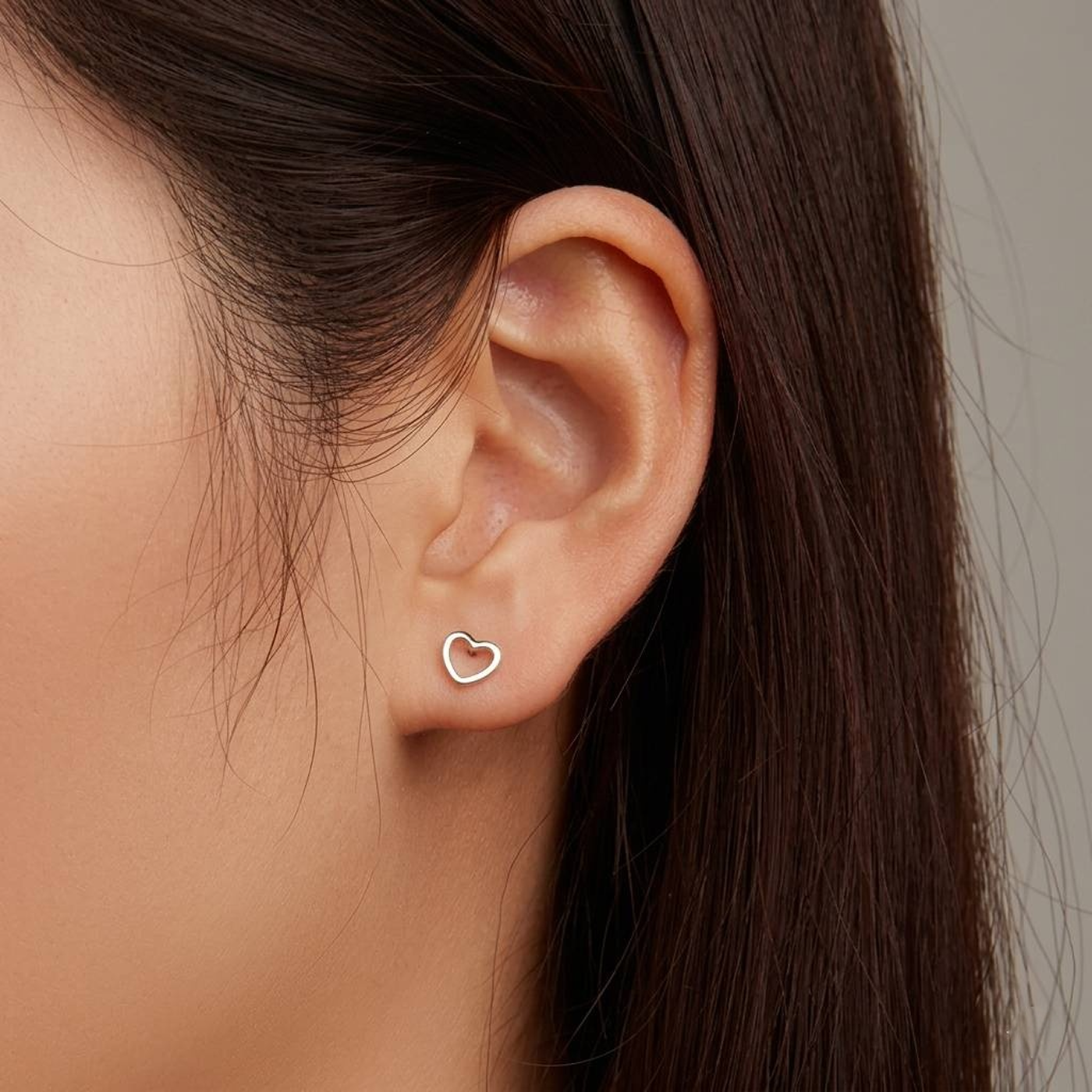 Oura Ball Back Earrings